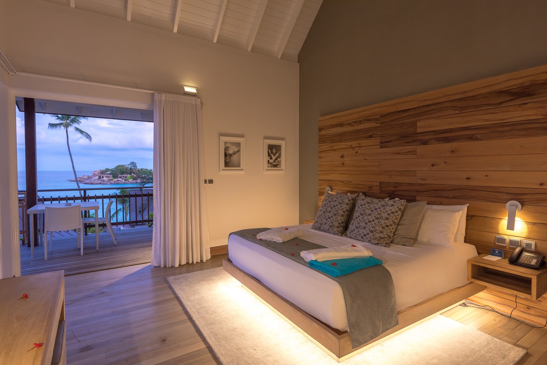 Ocean View Pool Chalet